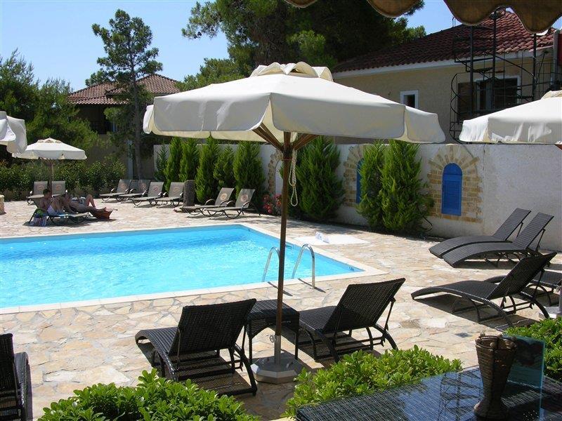 Aquarius Hotel Vasilikos  Exterior photo